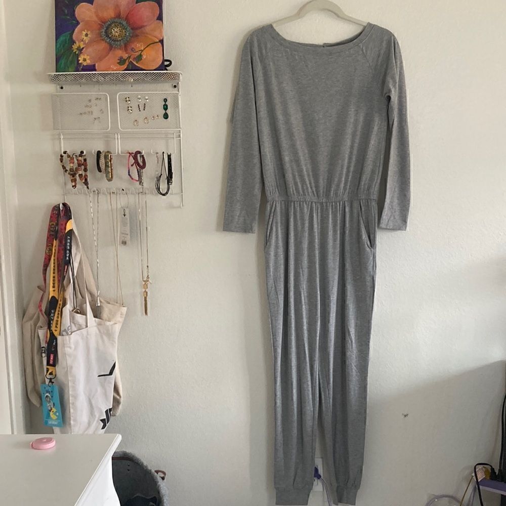 Women's Off Shoulder Jumpsuit Gray Size Small